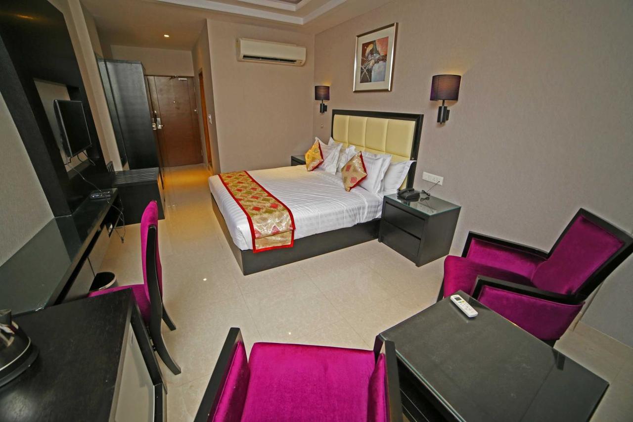 Nawalgarh Royal Inn מראה חיצוני תמונה