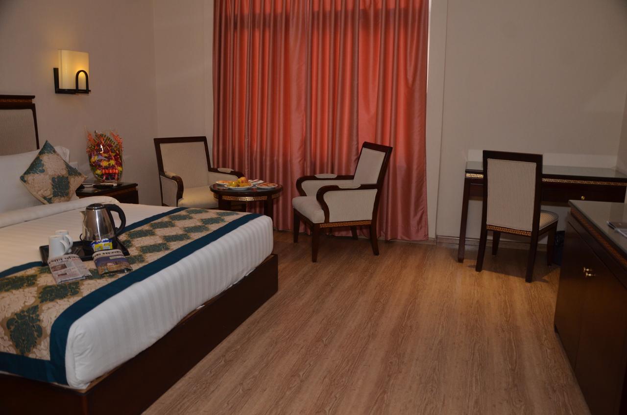 Nawalgarh Royal Inn מראה חיצוני תמונה